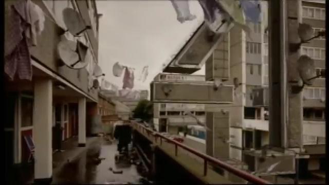 Channel 4: 2004 Idents